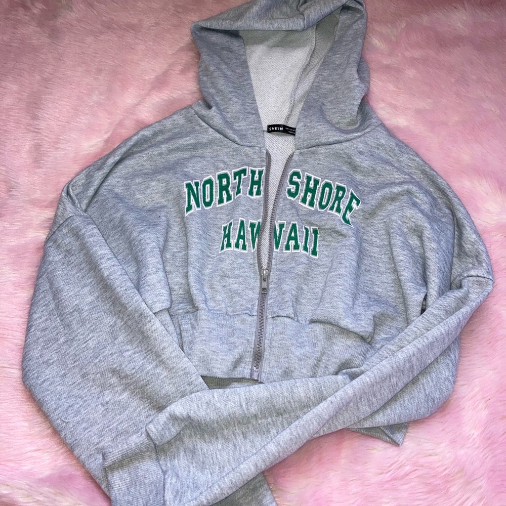 NWOT Hawaii cropped hoodie